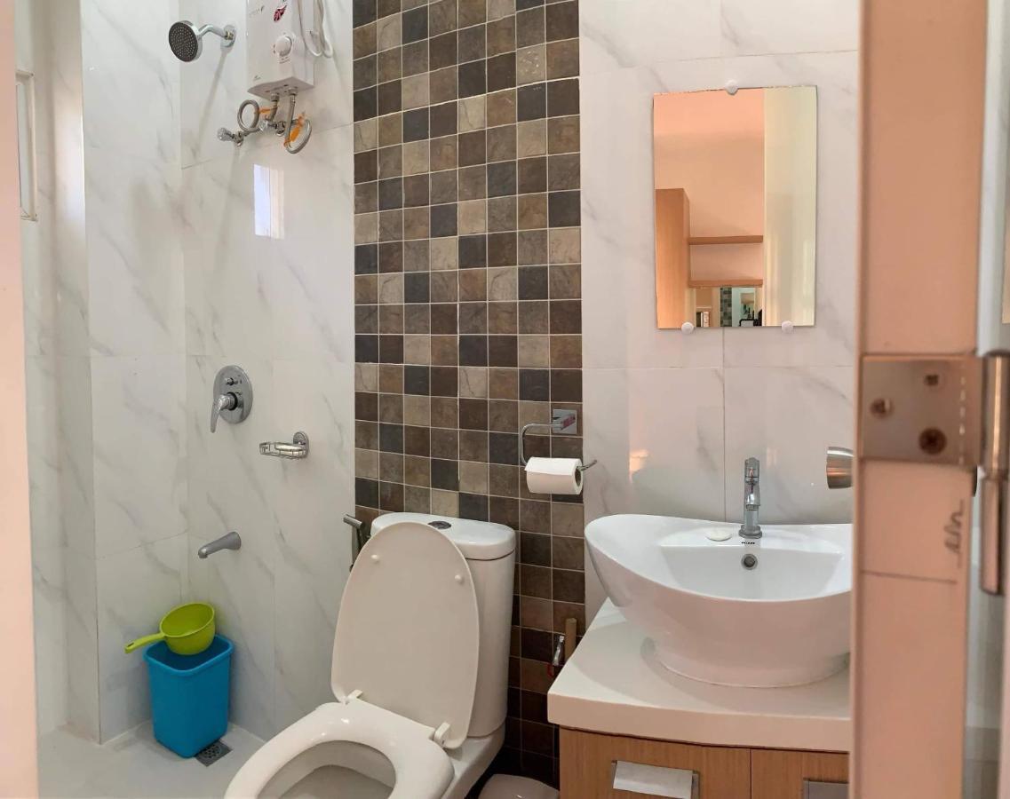 Cozy Unit At The Heart Of Balanga City Buitenkant foto